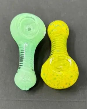 3 Inch Swirl Frit Peanut Spoon